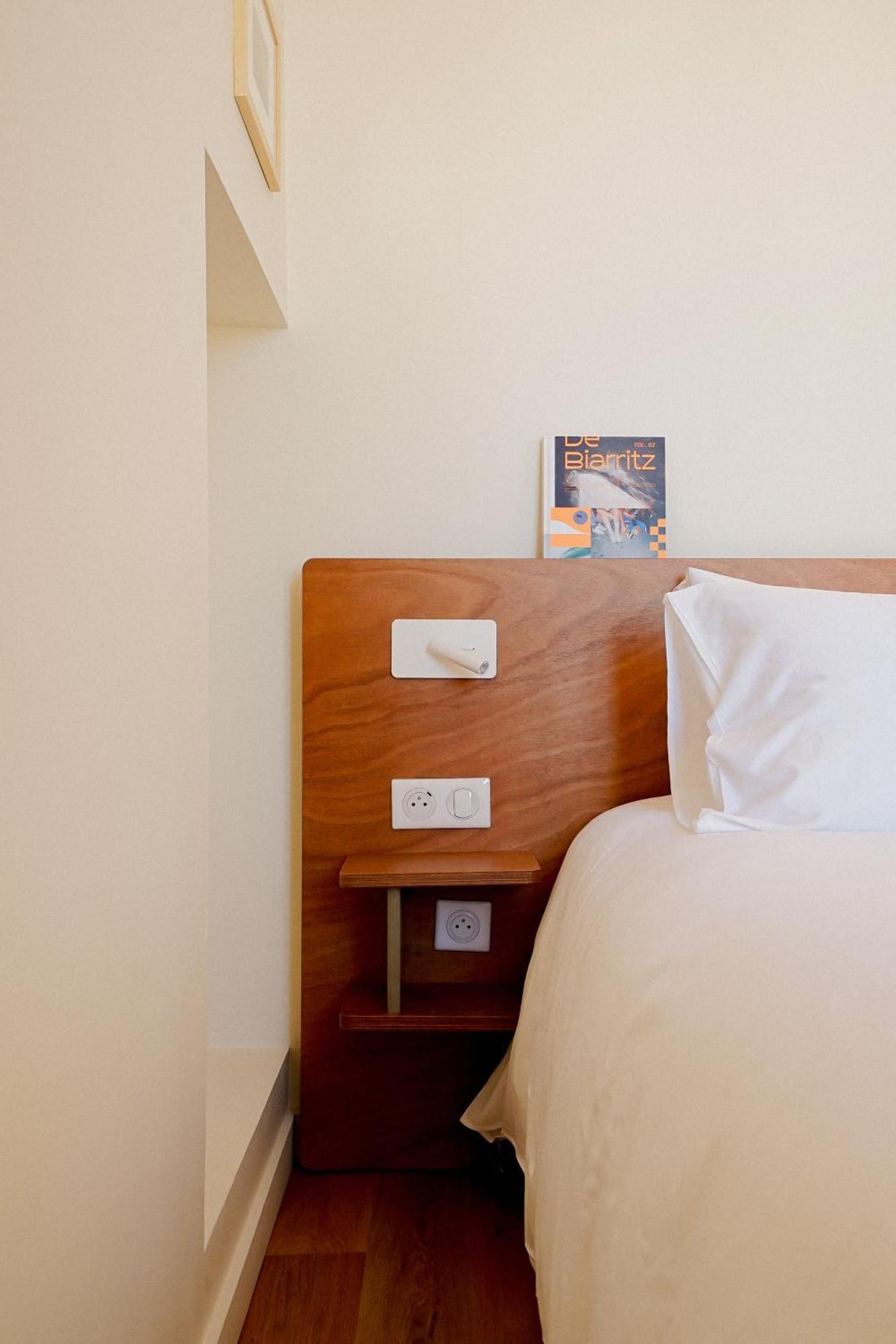 Alfred Hotels Les Halles Biarritz Exterior photo