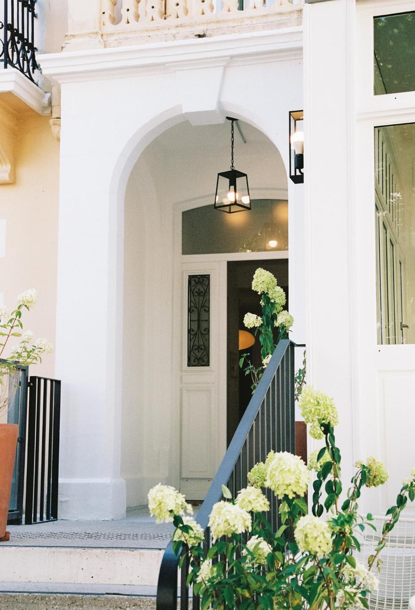 Alfred Hotels Les Halles Biarritz Exterior photo