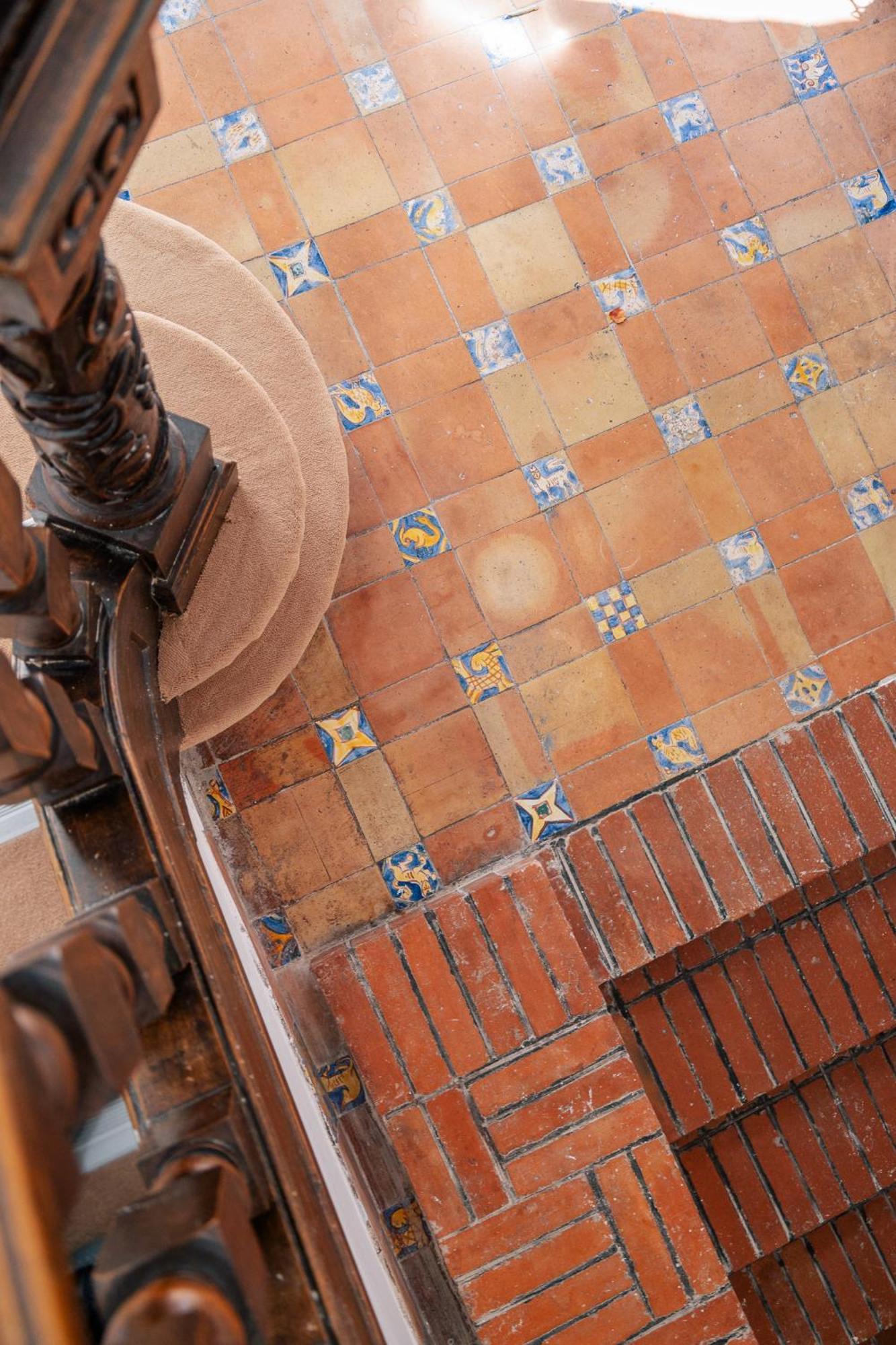 Alfred Hotels Les Halles Biarritz Exterior photo