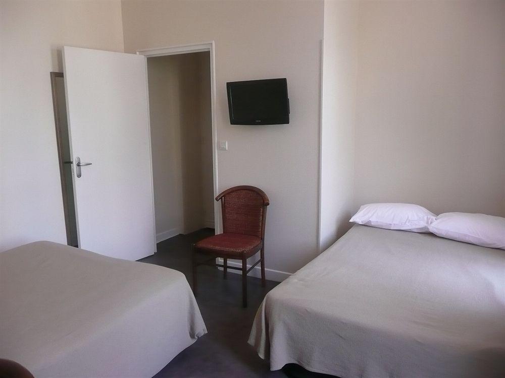 Alfred Hotels Les Halles Biarritz Exterior photo